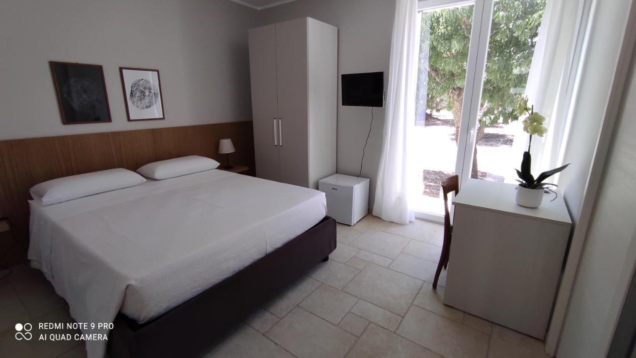 Contrada Specchia Rooms Carovigno Exterior foto